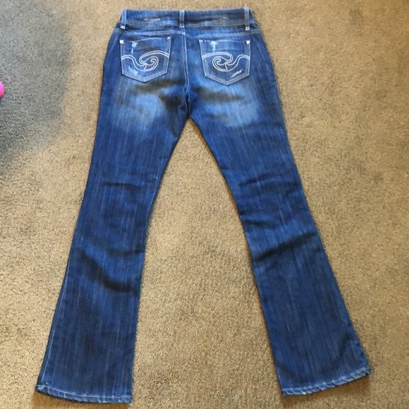 Arden B Distressed Jeans - Picture 2 of 15